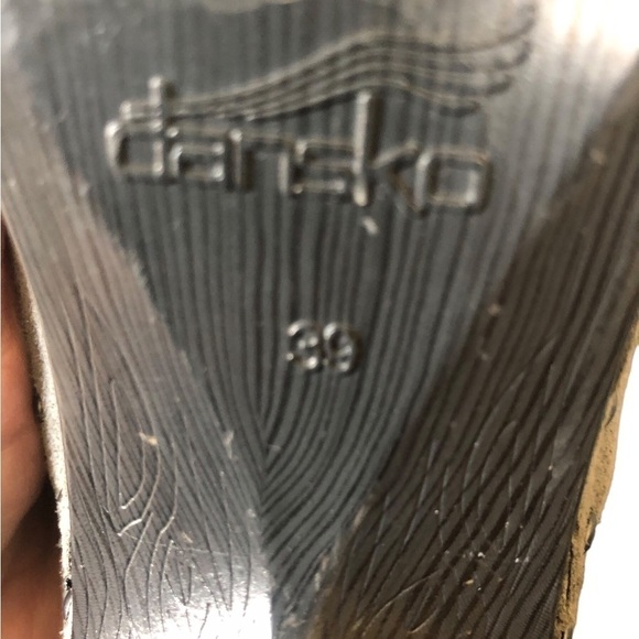 Dansko Nori Gray Suede Studded Slip In Heels 39/ 8.5-9 Round Toe Classic Style - Picture 7 of 8